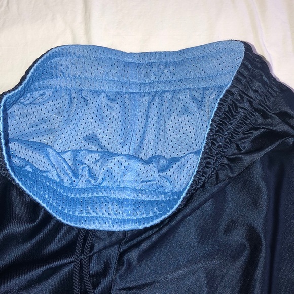 Vintage Foot Locker Reversible Shorts Size Large - Picture 5 of 5